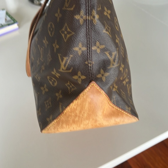 Authentic LV Cabas Mezzo Shoulder Tote Bag - Picture 9 of 16